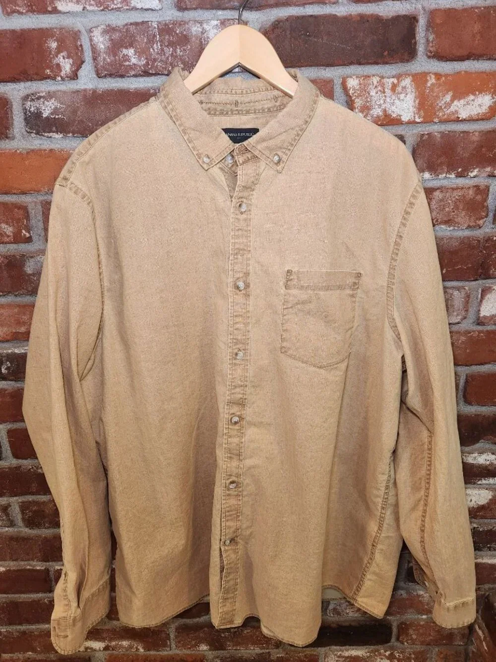 Banana Republic Men's Untucked Slim Coated Chambray Button Down Shirt 2XL Tall